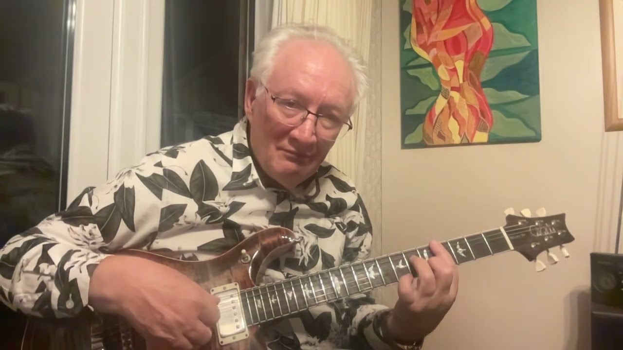 Comping walking bass and chords B Major
