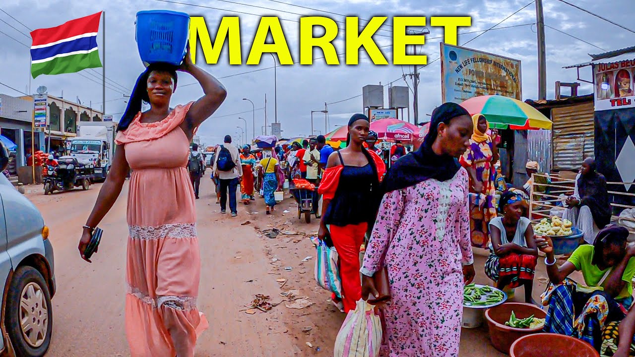 🇬🇲Women Market in The Gambia - Tipper Garrage