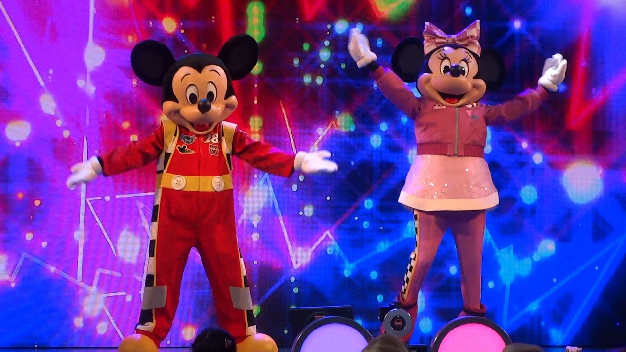 NEW Disney Junior Dance Party FULL SHOW at Disneyland