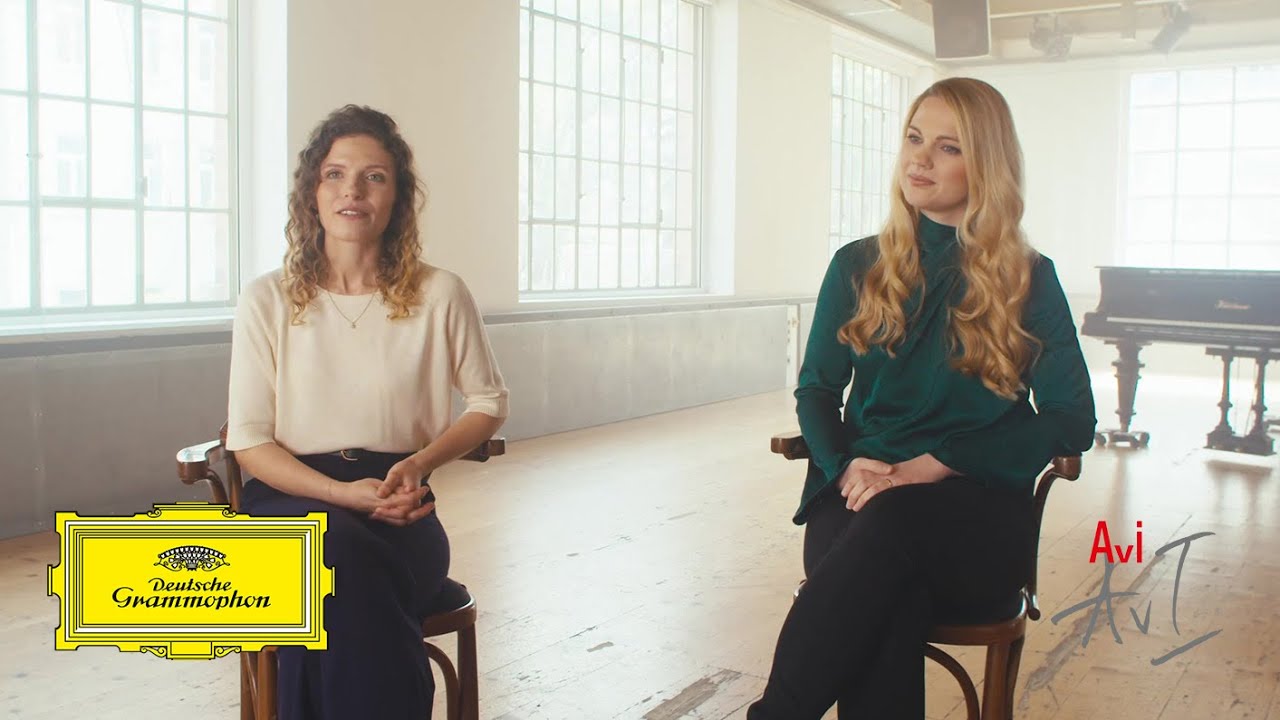 Marilies Guschlbauer, Julia Rinderle - Grandes Dames (in interview and performance)
