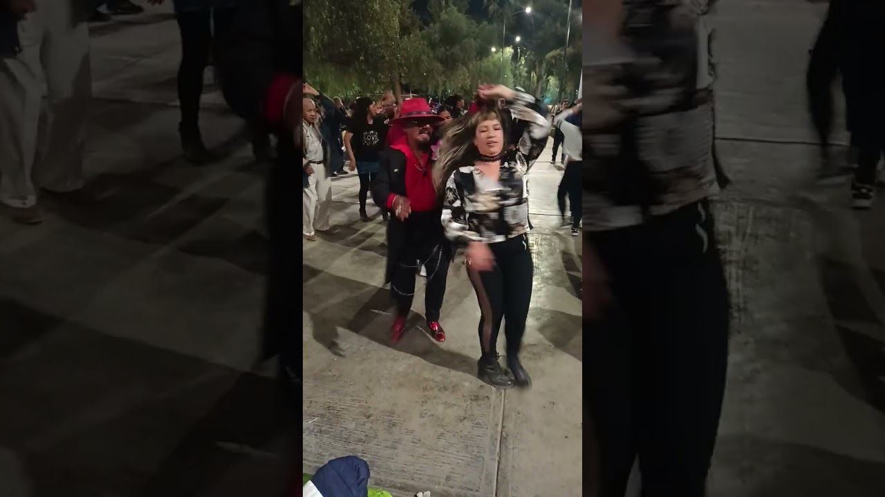 El poeta de la salsa bailando con Darla