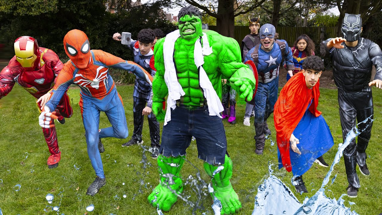 Avengers VS Superheroes!
