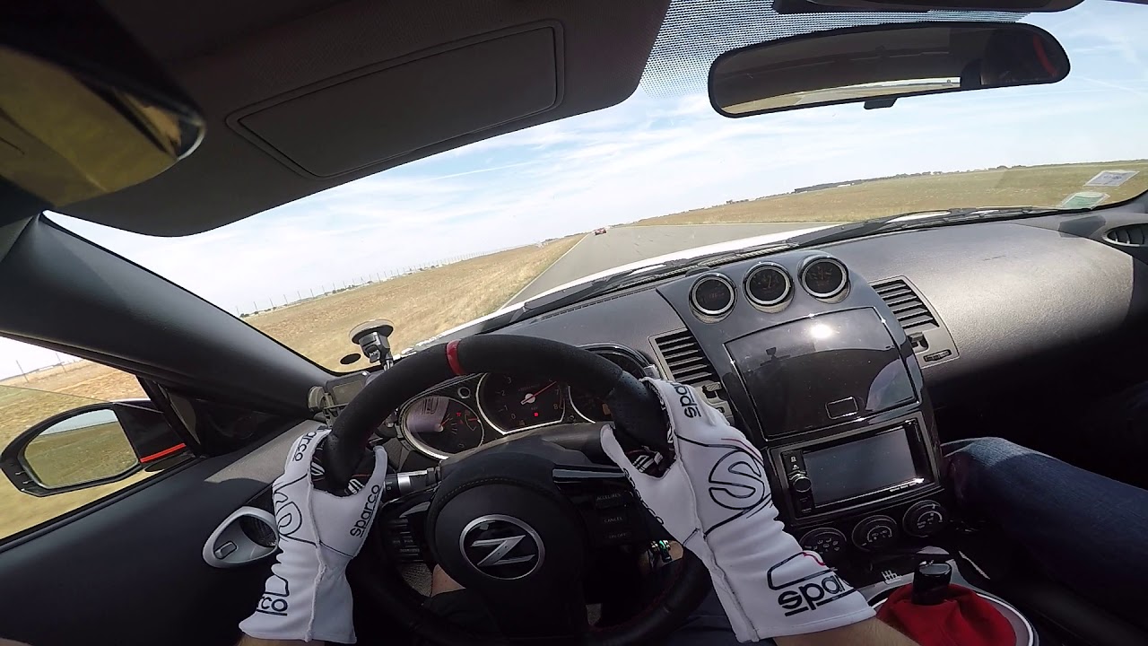 350z cammed trackday. Pure sound 8000rpm revving NA