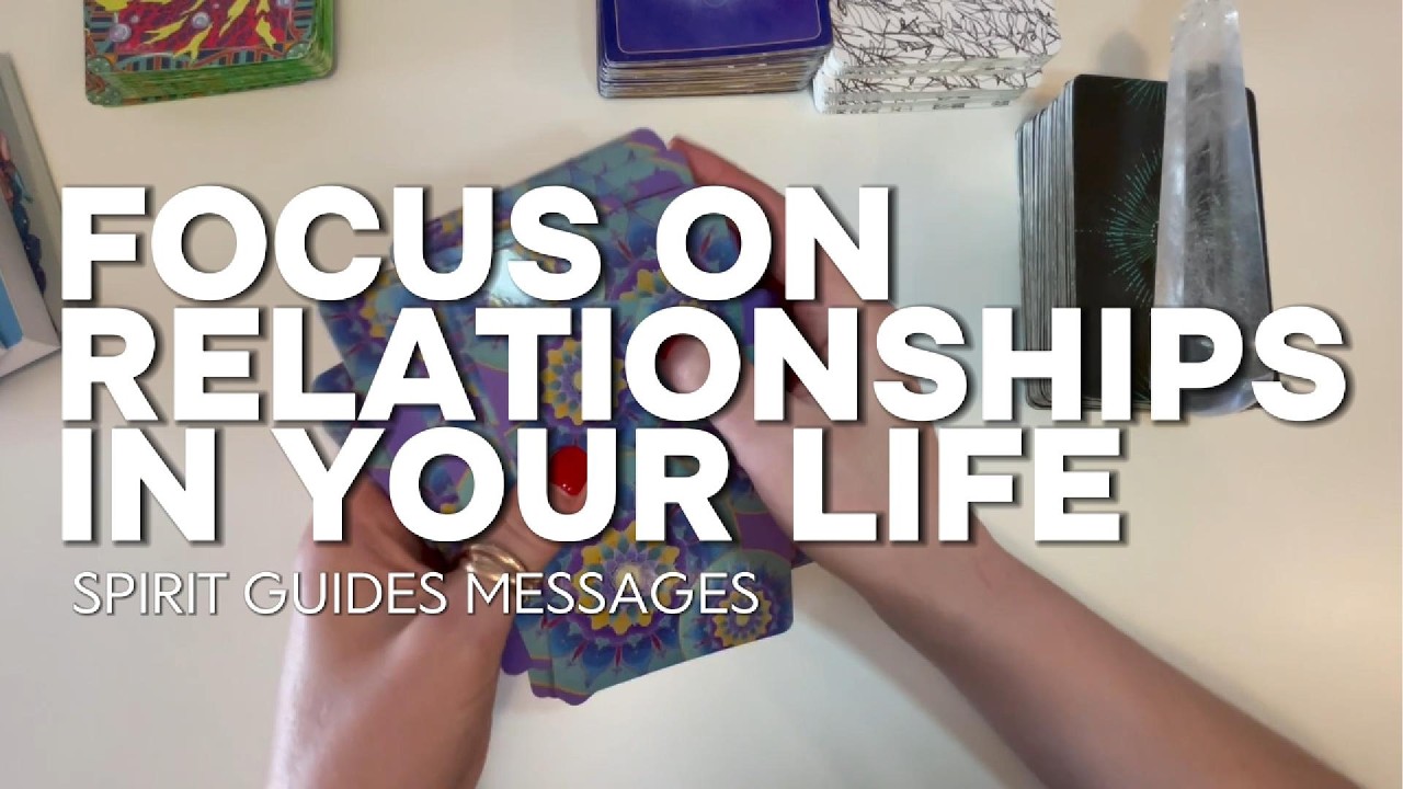 Spirit wants you to focus on simple things in life! Have fun, enjoy time with your loved ones💖 Tarot