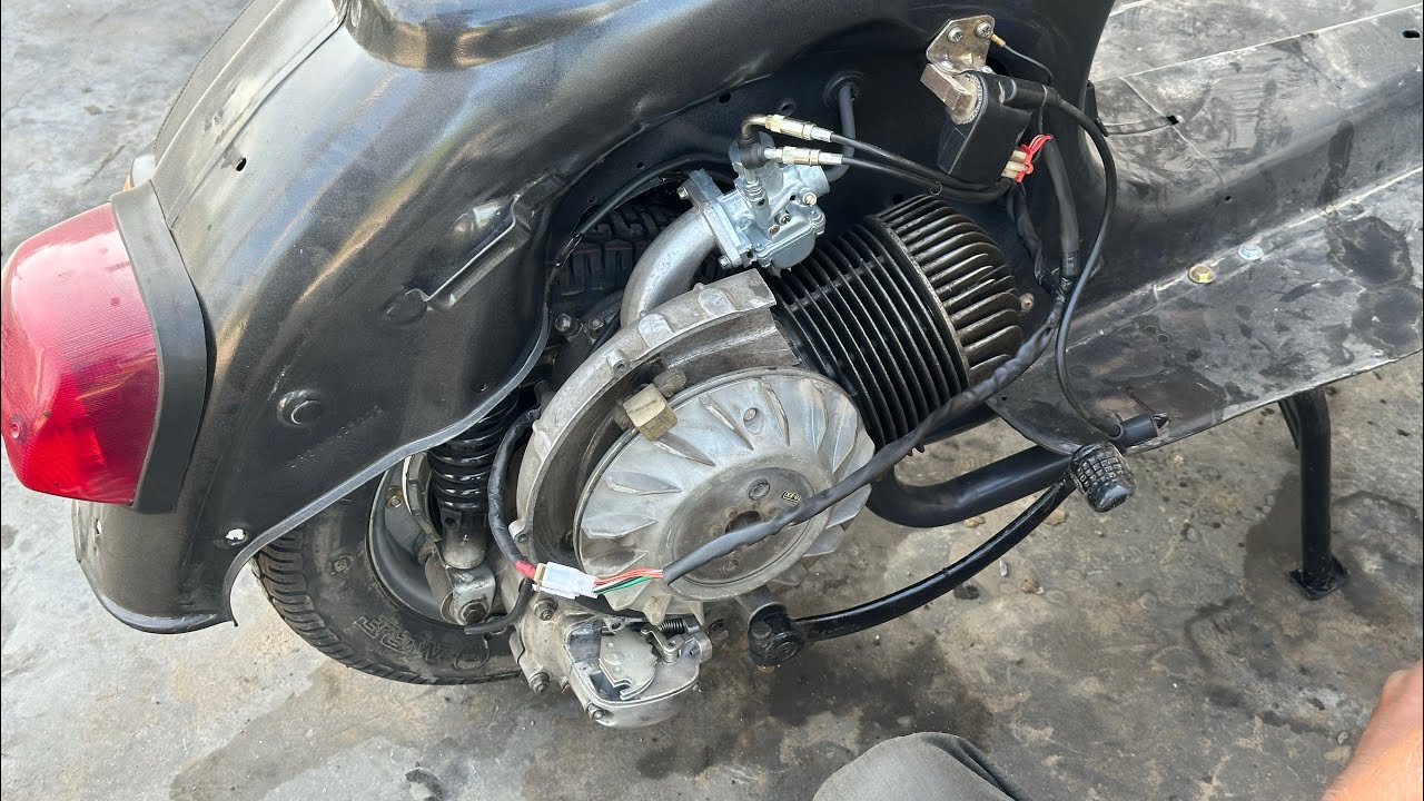 Starting chetak scooter after fully restored// Total spend 💶💶💸💸#automobile #bajajchetak #modified