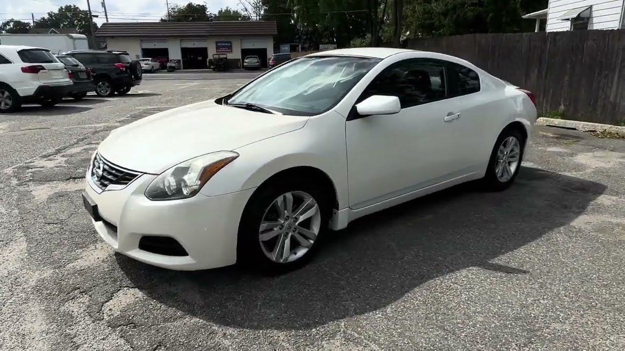 2013 Nissan Altima Coupe