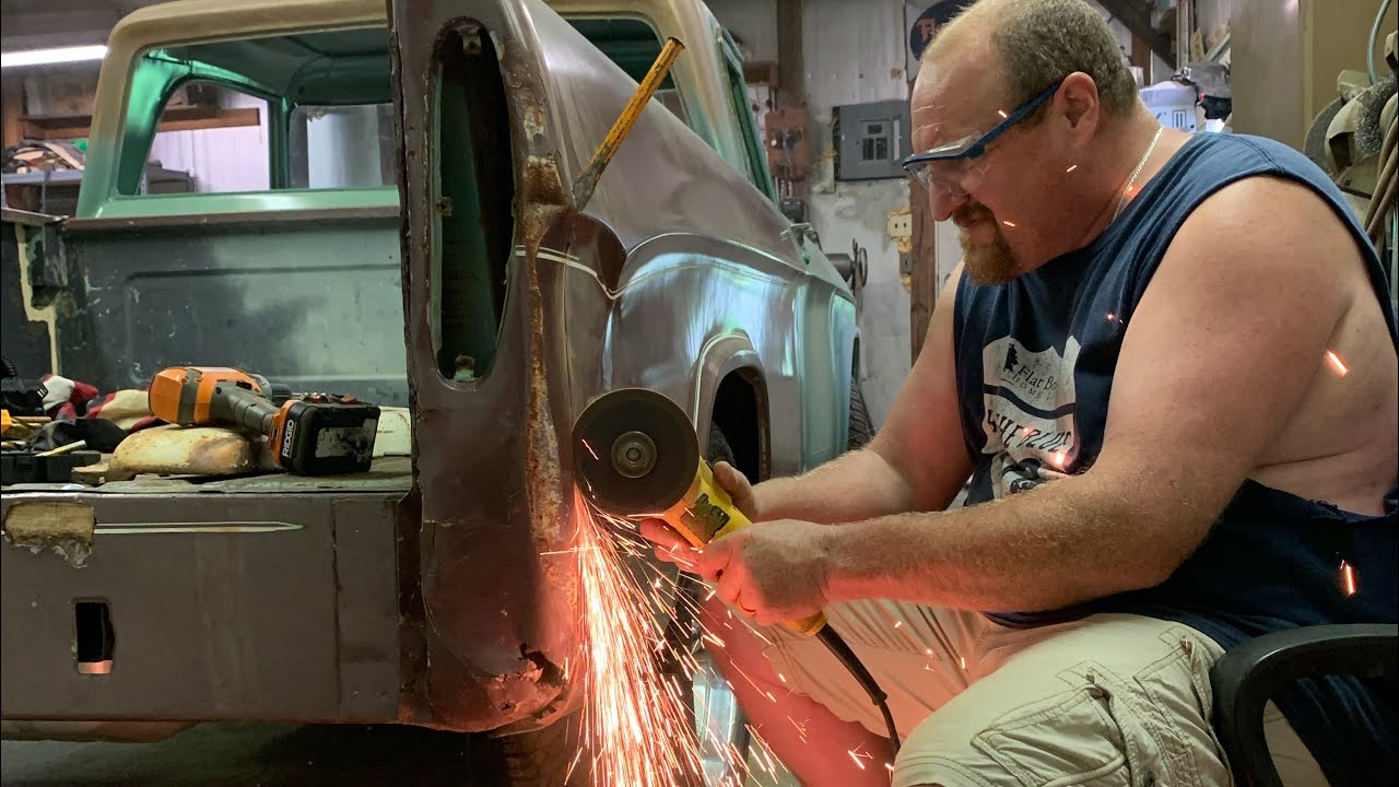 Fixing RUSTY Tail Light Housings on a Dodge SWEPTLINE