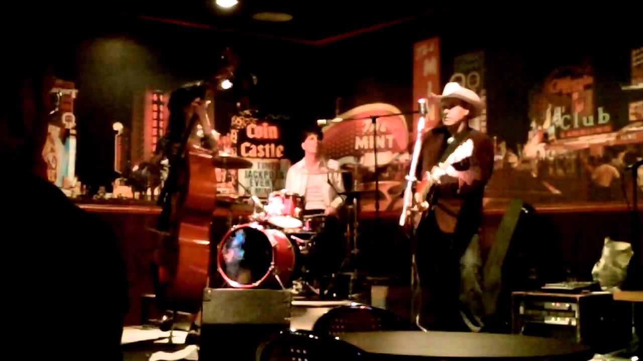Danny B. Harvey and the Living Deads 