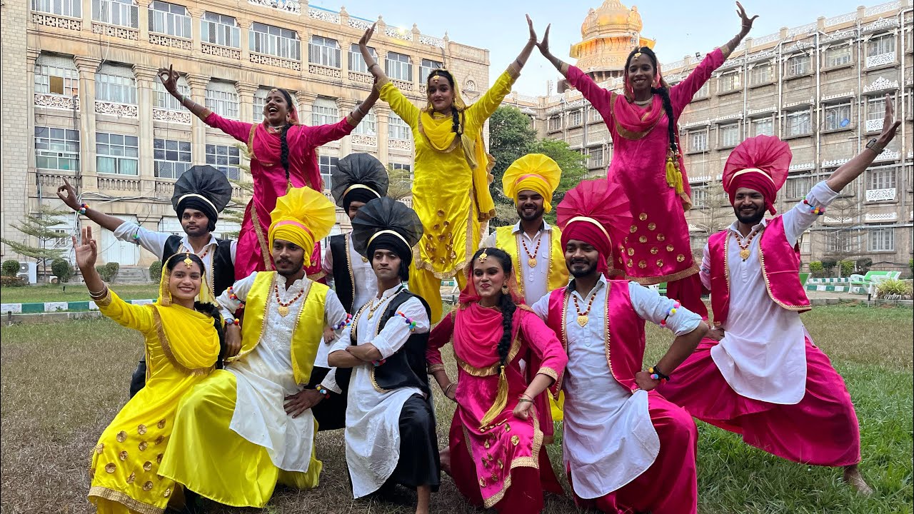 A show day in Vidhana Soudha 🤩 full of fun, food n dancing 🥳✌🏻