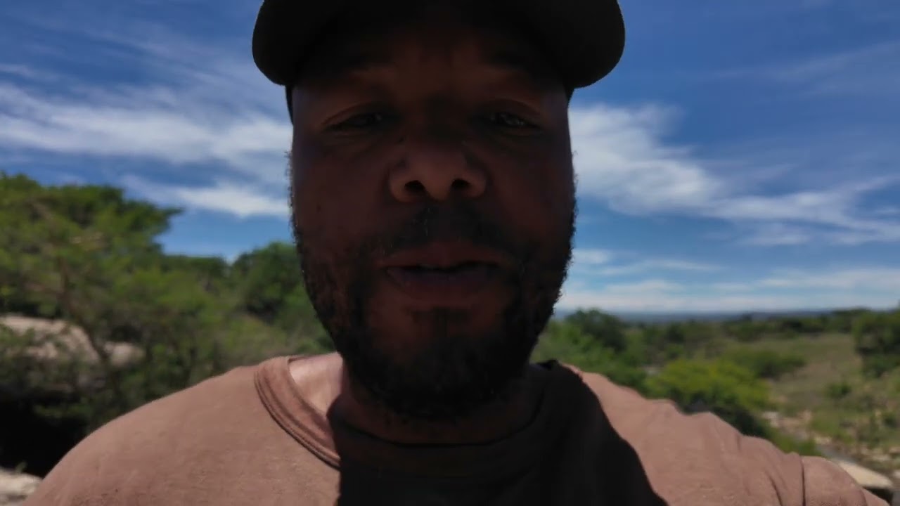 Zulu land overland. P4. The wildest breakfast before Isandlwana battle fields. 