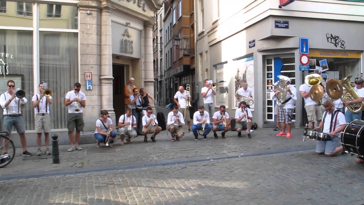 Awesome Brass Band: Bieranjas