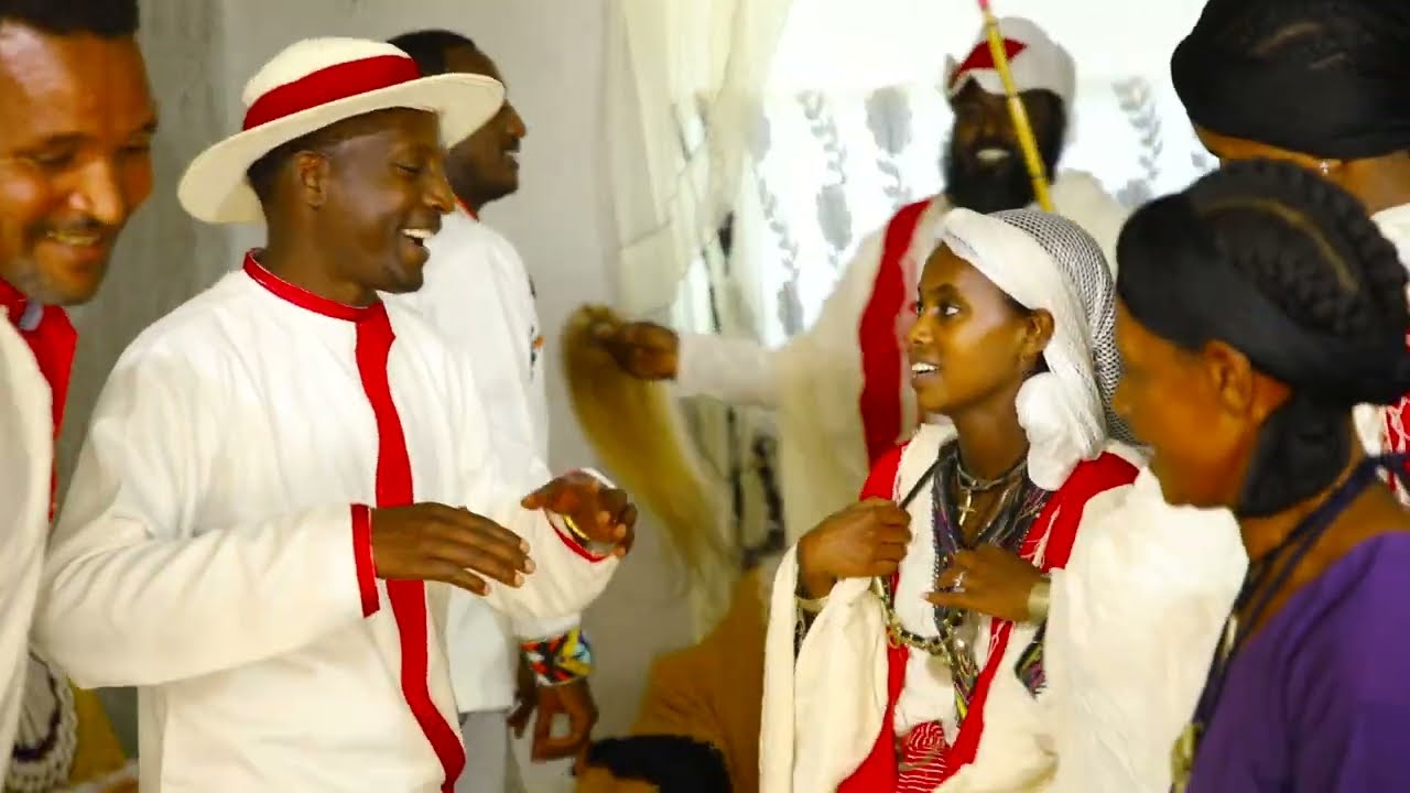 Getahun Arega ቱትጚዴስ ፋላንጋ New Ethiopian Agewugna music