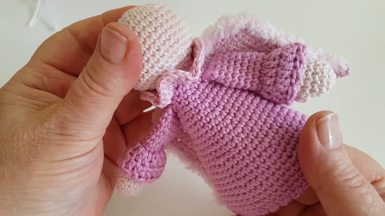 7. Angyal - gallér horgolása és szárny  felvarrása / crocheting the collar and sewing the wing