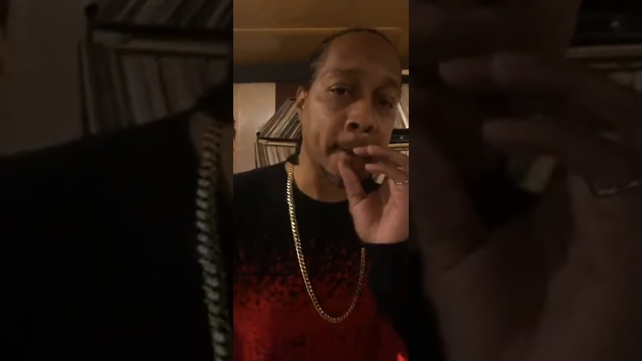 DJ Quik live in the studio going in on the turntables!!!