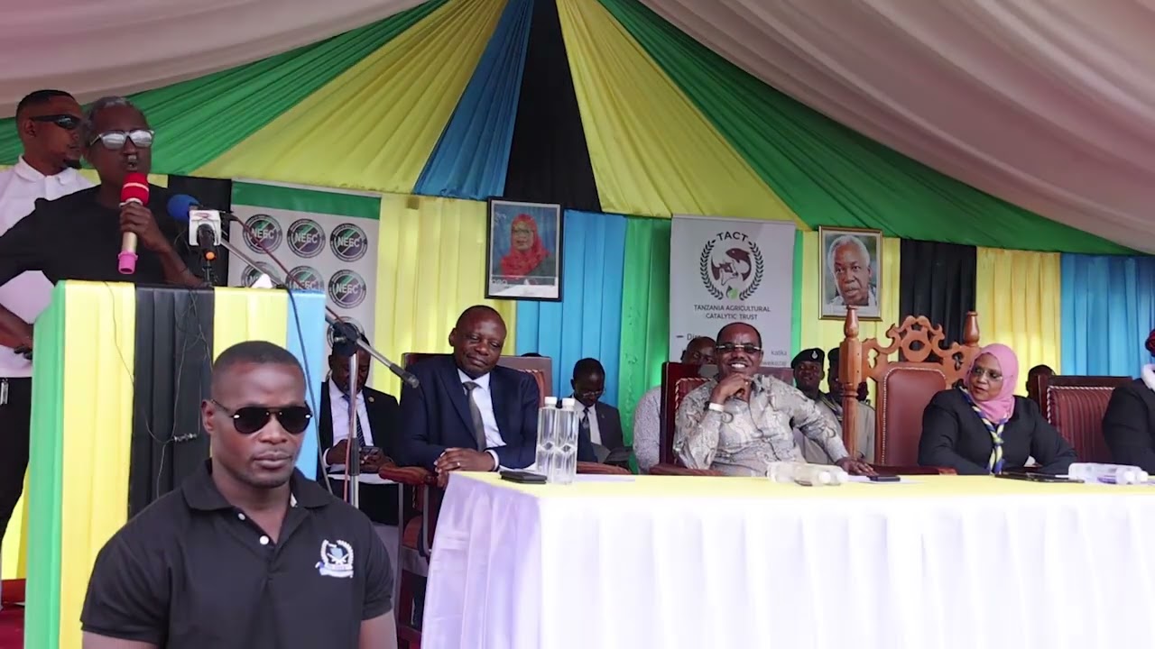 Oscar Nyerere alivyomvunja mbavu Mhe. Ashatu Kijaji kilele maonesho ya mifuko Morogoro