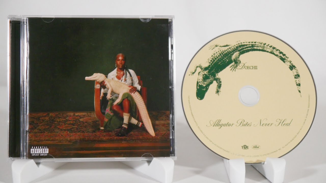 Doechii - Alligator Bites Never Heal CD Unboxing