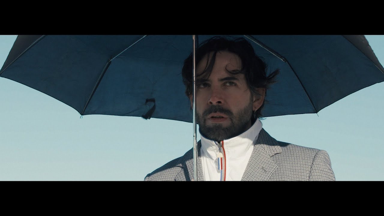 BRAV ~ Reste au lit (Clip officiel)