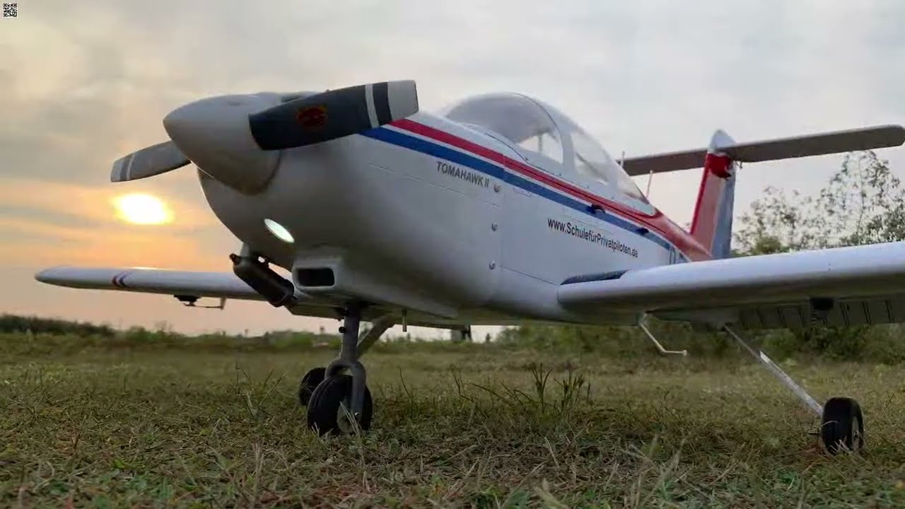 VQ Model Piper PA 38 Tomahawk 60 size EP GP weymuller