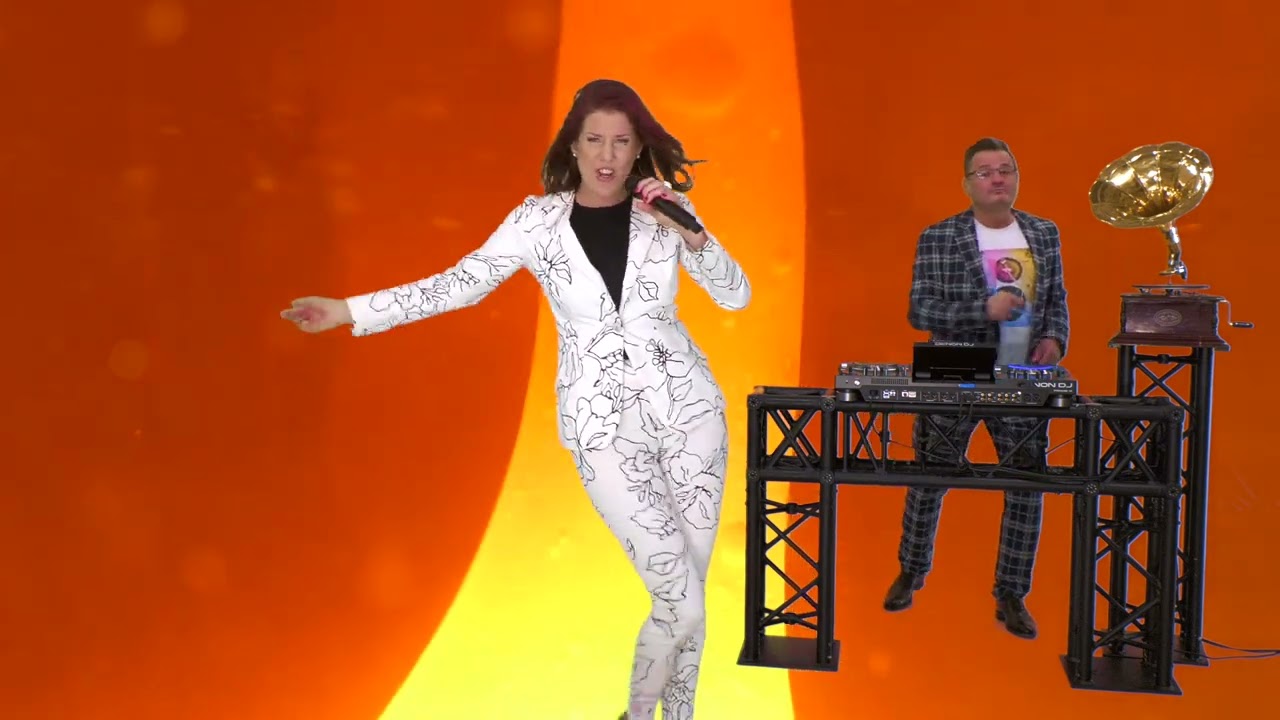 I feel good - Victoria Marx with DJ Rainer Schober - www.djrainer.at - Vocalist with DJ Show Act