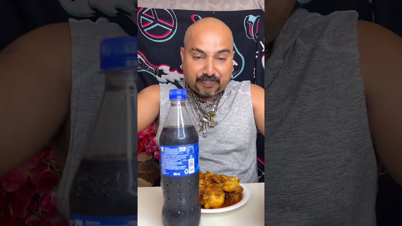 5 sec Cold drink challenge&hellip;.👑❤️🍗 #chickenlegpiece #ulhaskamathe #foodsharing #indianfood #shorts