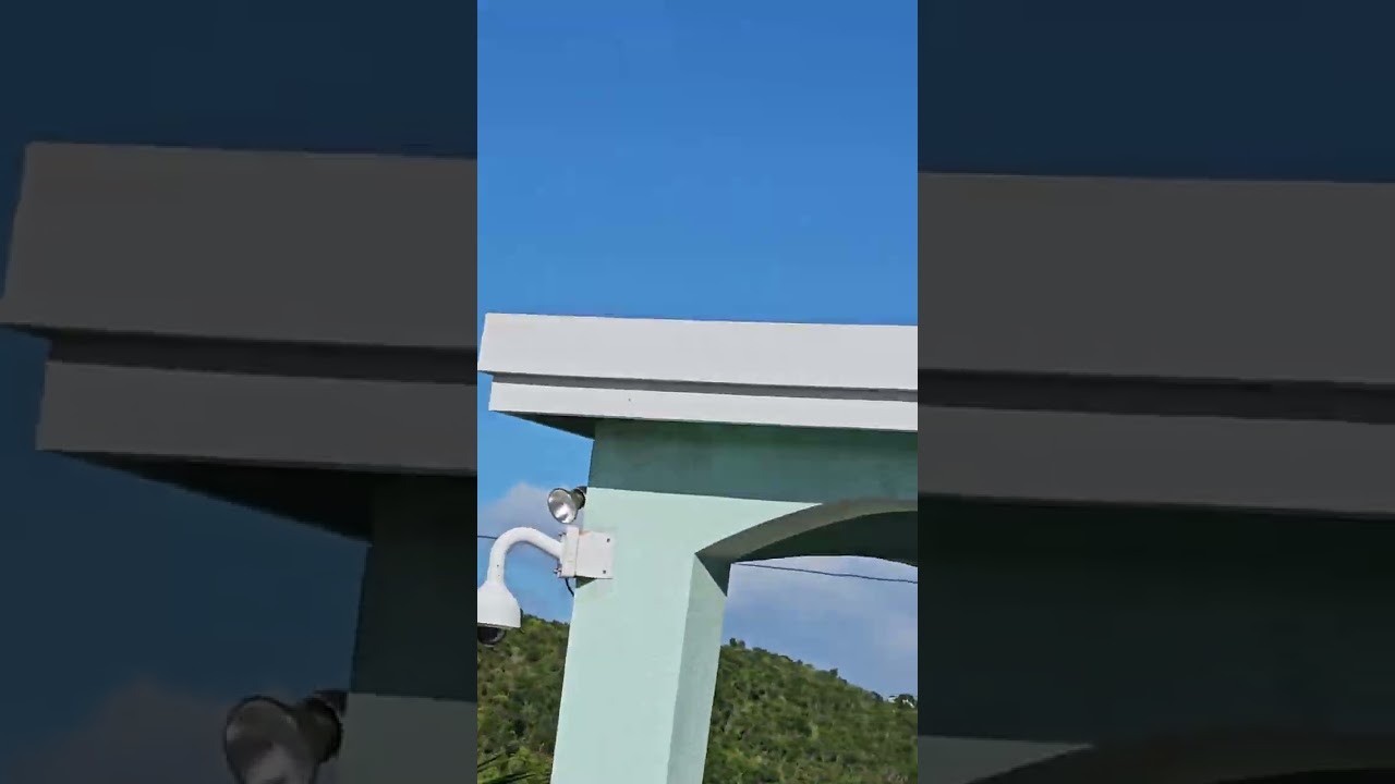 InterCarribbean Embraer EMB-120RT Brasilla VQ-TVG flyover