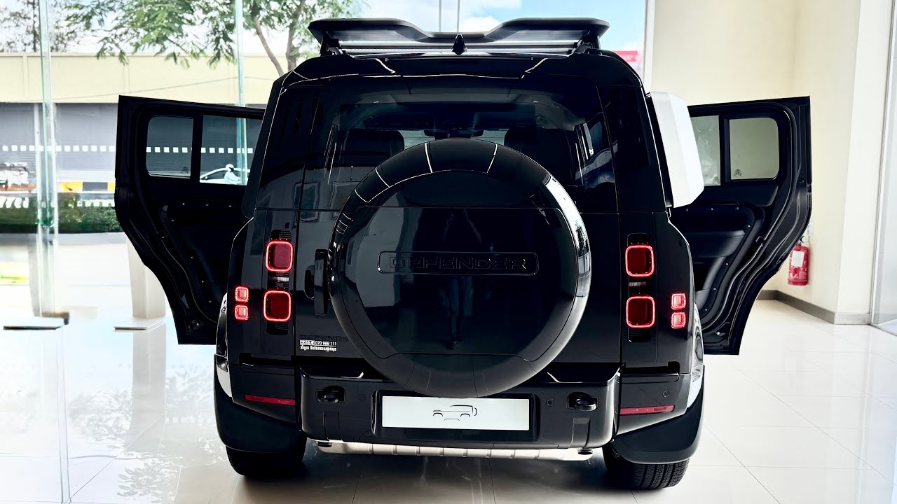 2025 Land Rover Defender​​ X Dynamic - King of Luxury SUV!