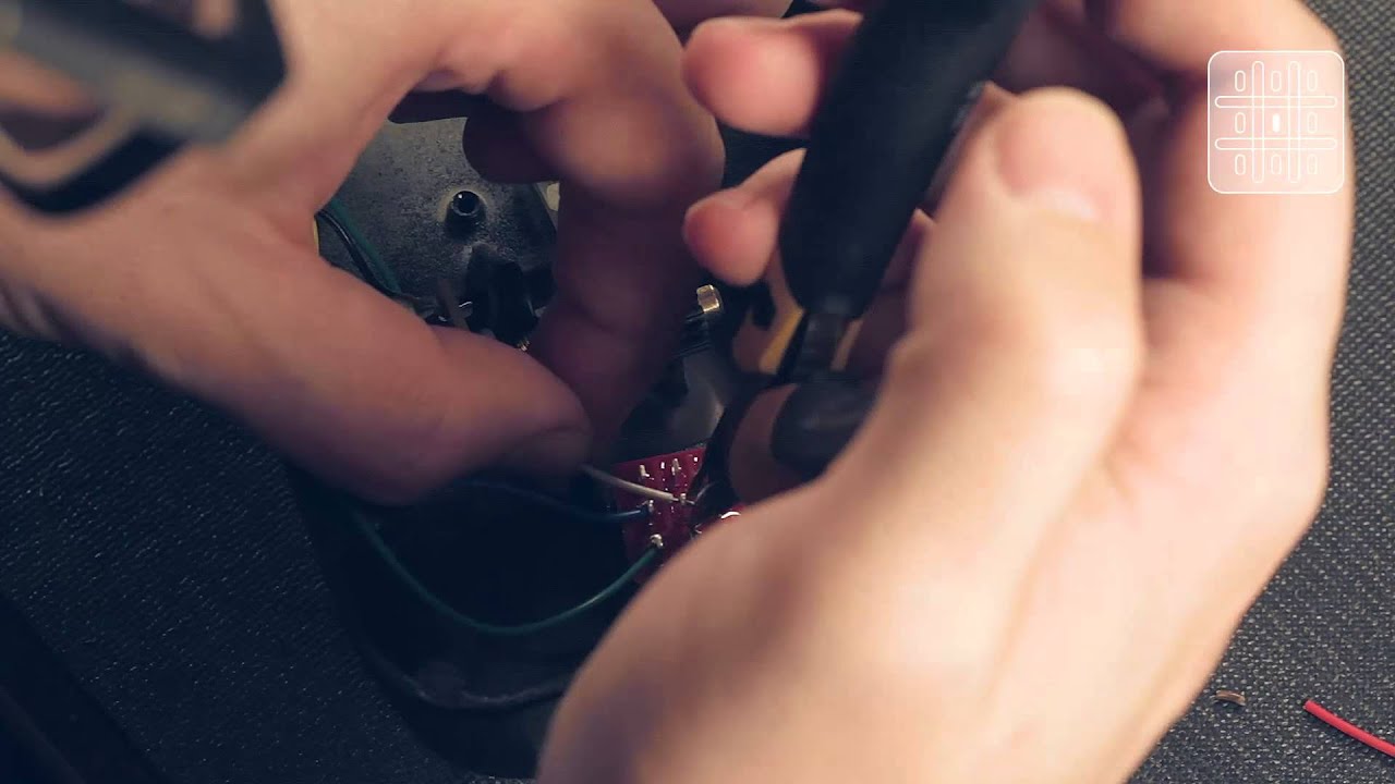Installing a True Bypass Module Into A Vox Wah