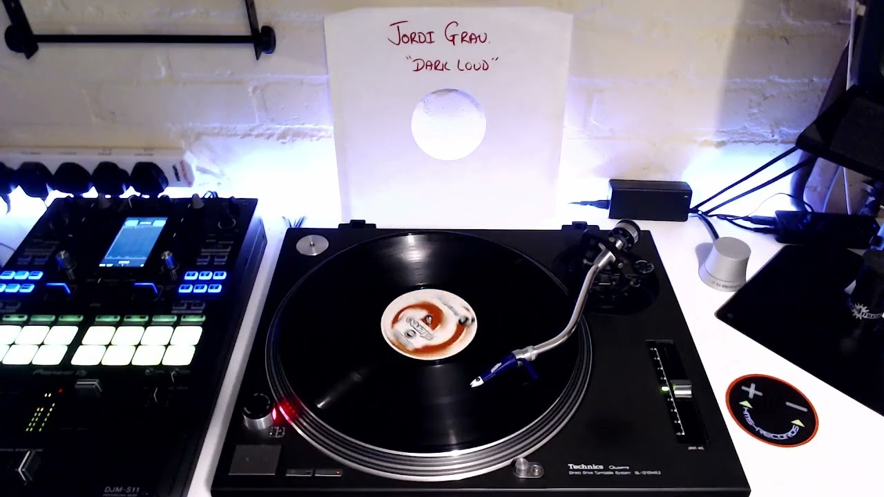 Jordi Grau - Dark Loud (Original)