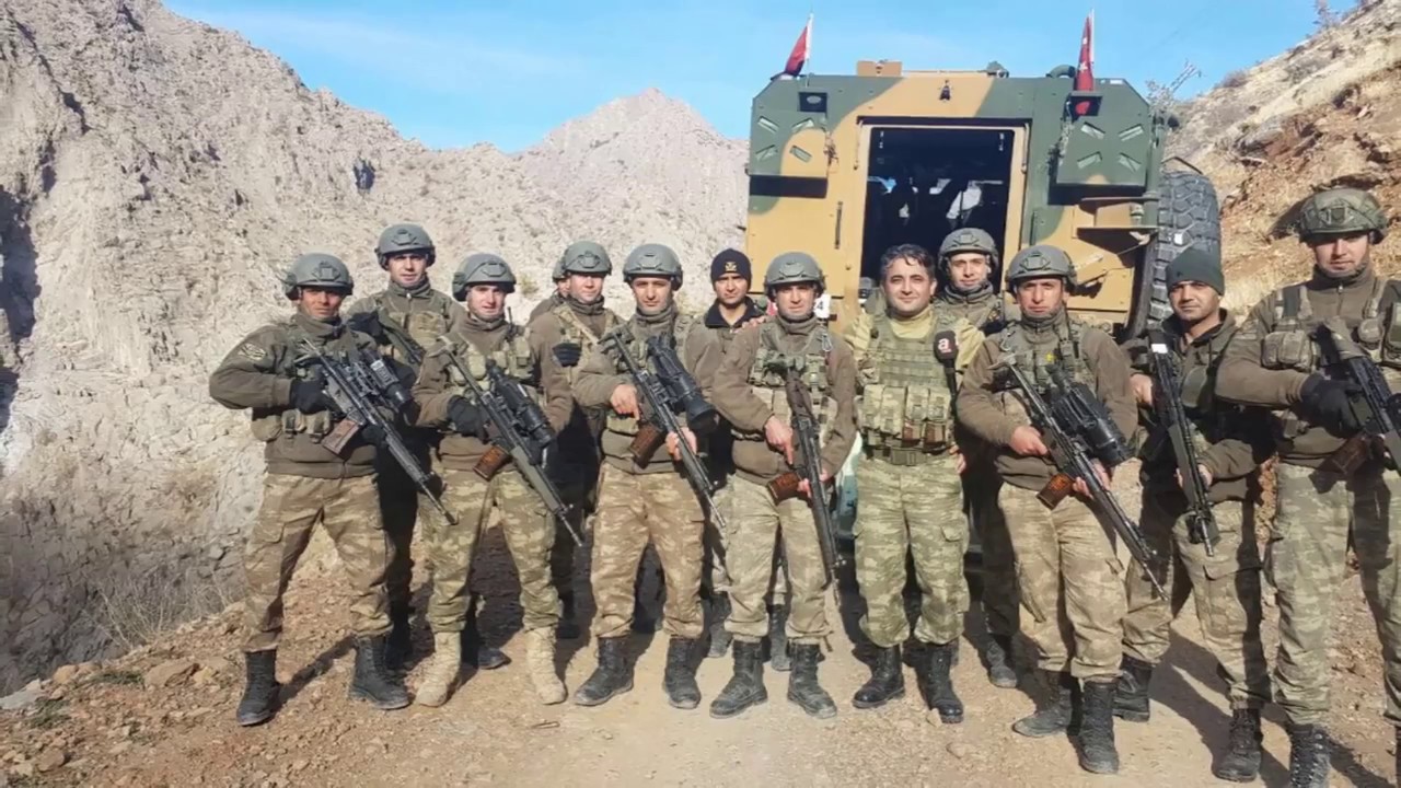 EFELER &Ouml;ZEL HAREKAT|Y&Uuml;KSEKOVA/HAKKARİ