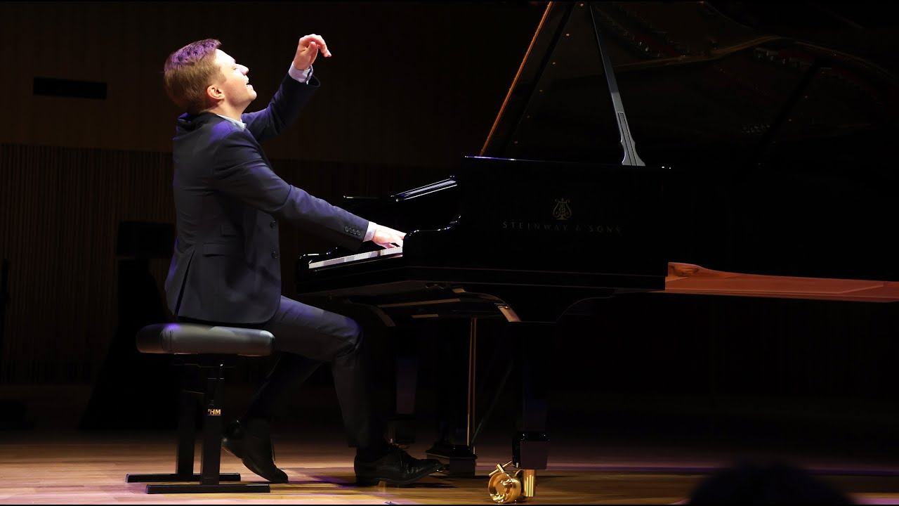 Liszt: Après une lecture du Dante: Fantasia quasi Sonata - Dmytro Choni, piano