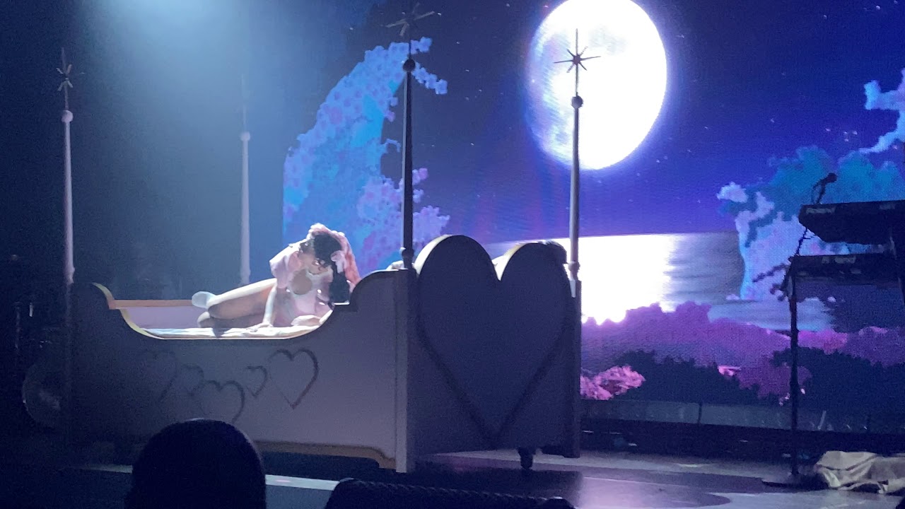 Melanie Martinez High School Sweethearts K-12 tour live Phoenix, Arizona 11/08/19