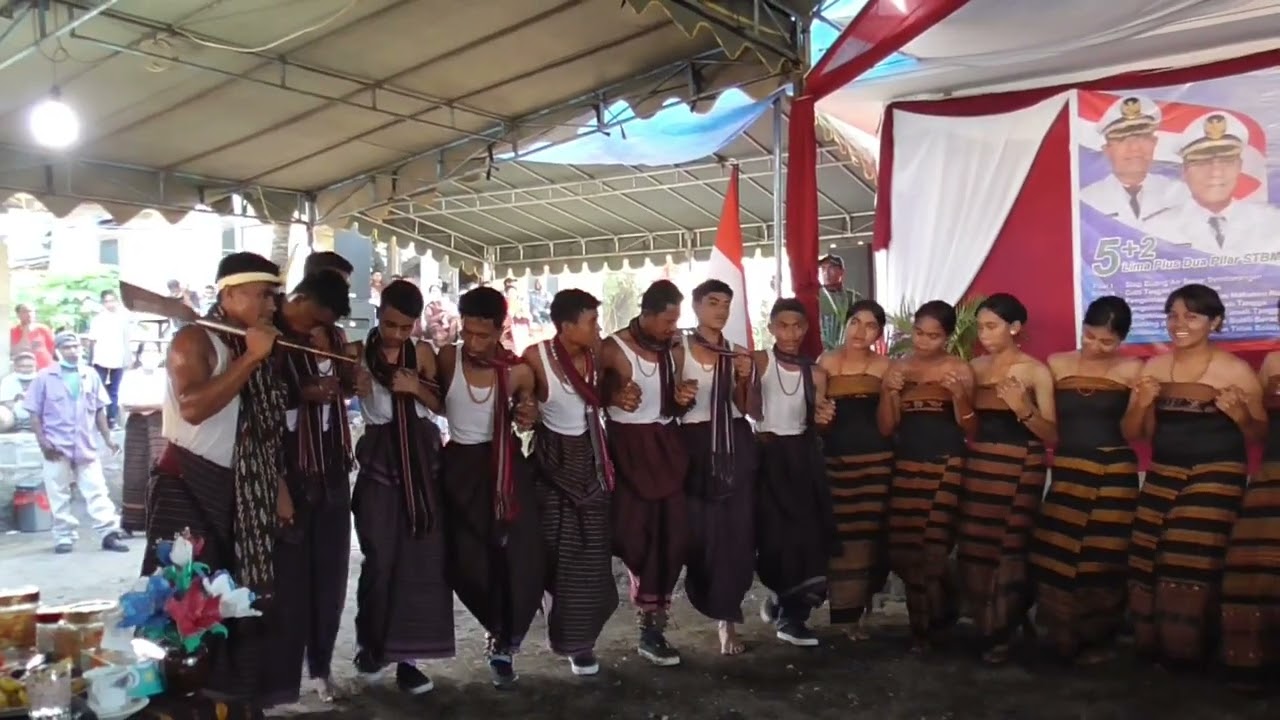 TARIAN LEBE OLEH KOMUNITAS BACA MASDEWA WATOLOLONG