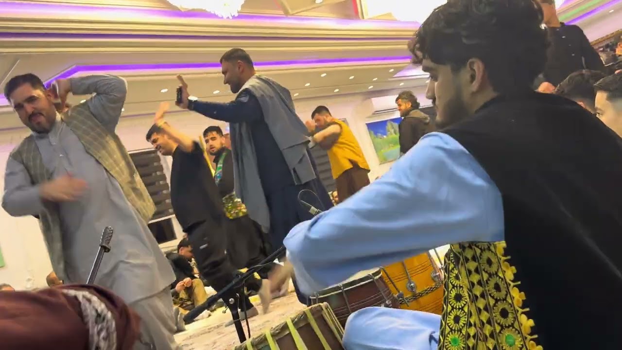 Singer: Naghma and Tabla:Mustafa Ibrahimi and Ustad Ibrahim Ibrahim /Attan/اتڼ سندره کابل ته ځم نغمه