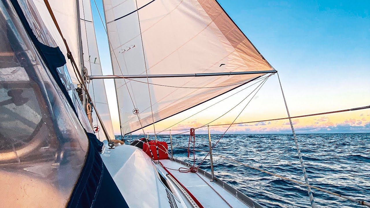 Sailing with a Genoa pole on the Atlantic Ocean - Atlantic Crossing LEG 0 - Ep.39