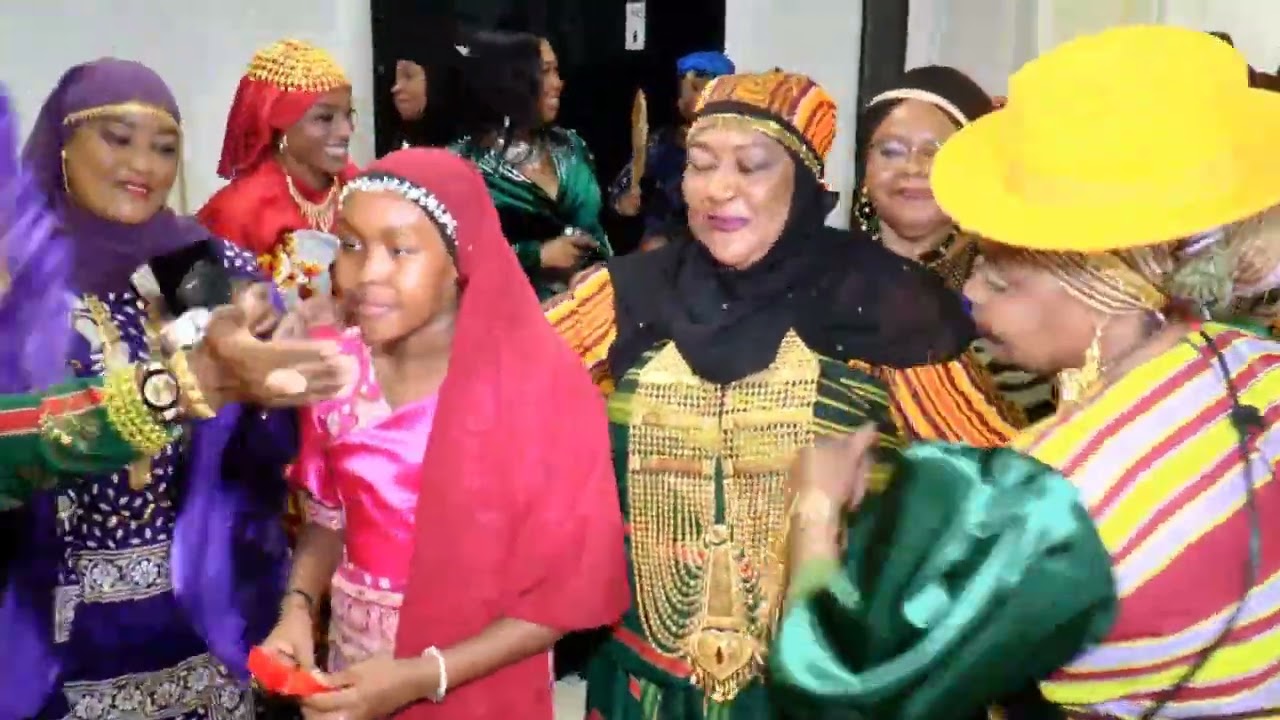 WOUKOUMBI HADIDJA ET MOIBADI MNOUNGOU