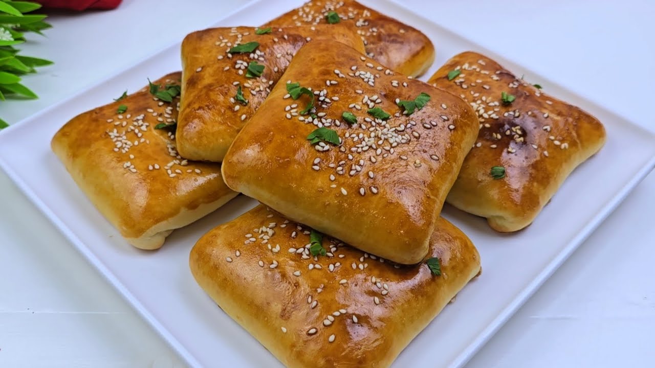مملحة لذيذة 😋 جدا خفيفة كيما لقطن .. توالم مع الشوربة و 🍲 🍜 و الحساء