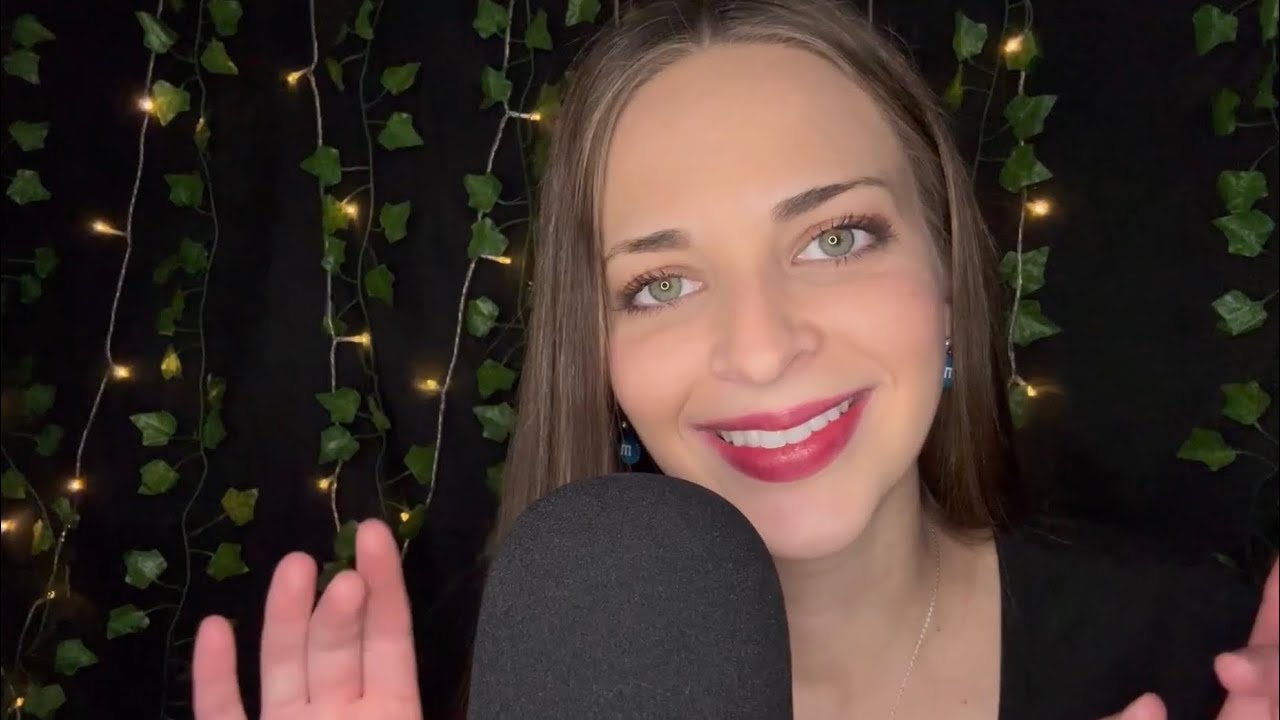 ASMR | Whispered Ear-to-Ear Story Time with a Southern Accent ☺️