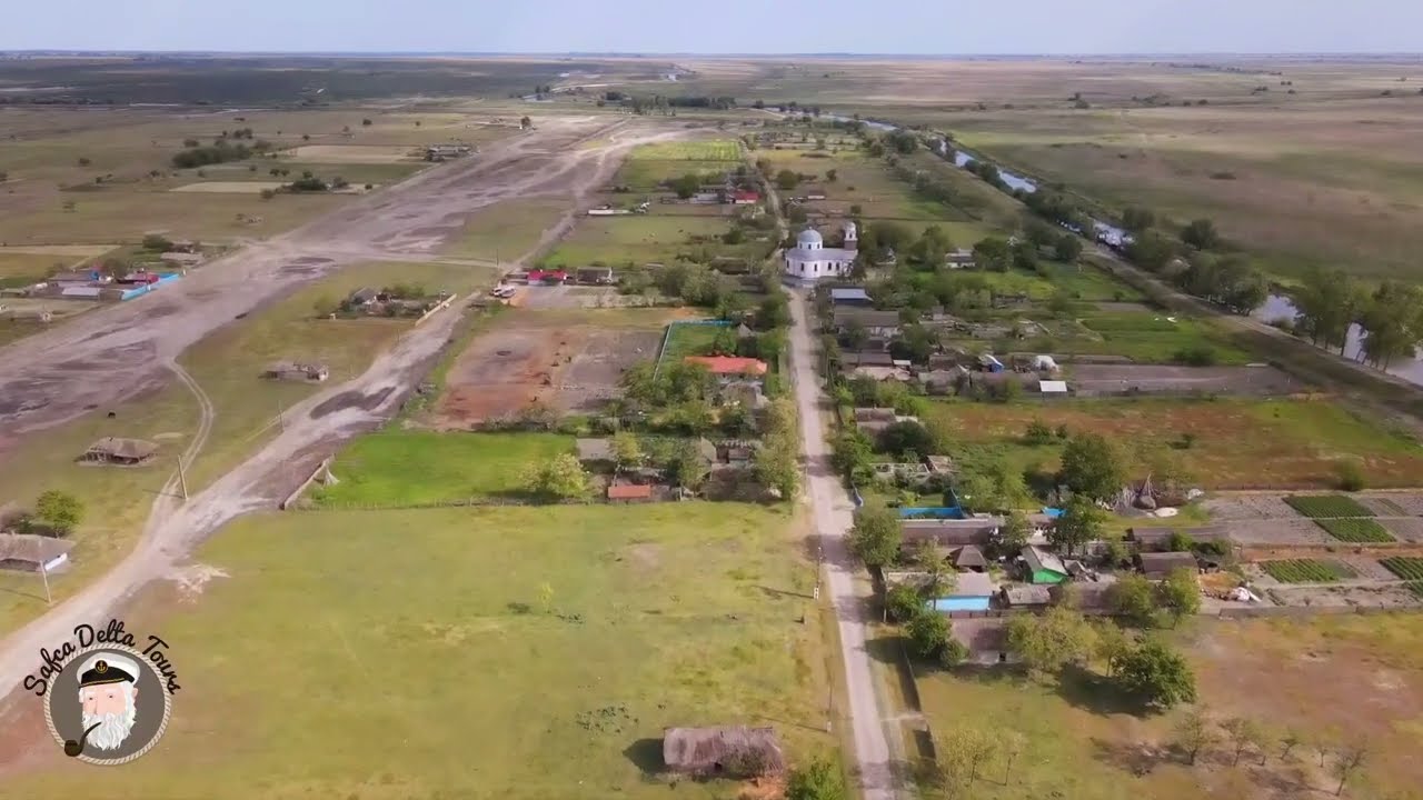 Satul si Padurea Letea. Dunele de nisip, caii salbatici din zona Stejarilor seculari Delta Dunării