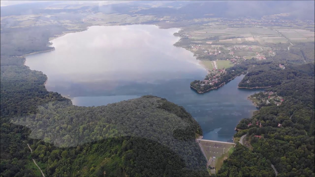Lacul Surduc (Baraj :) ), vazut de sus