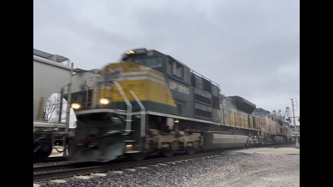 UP 1995 C&NW Heritage Unit Leads Intermodal Thru Malta Illinois 1/20/23