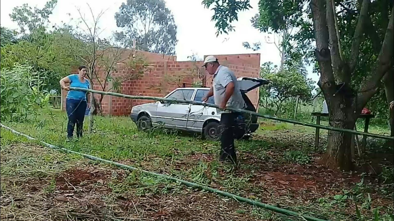 CORTAMOS BAMBU PARA FAZER PARREIRA DE CHUCHU