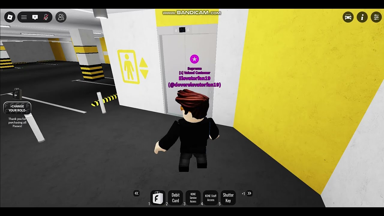Some of the elevators in Forum Mall on Roblox
