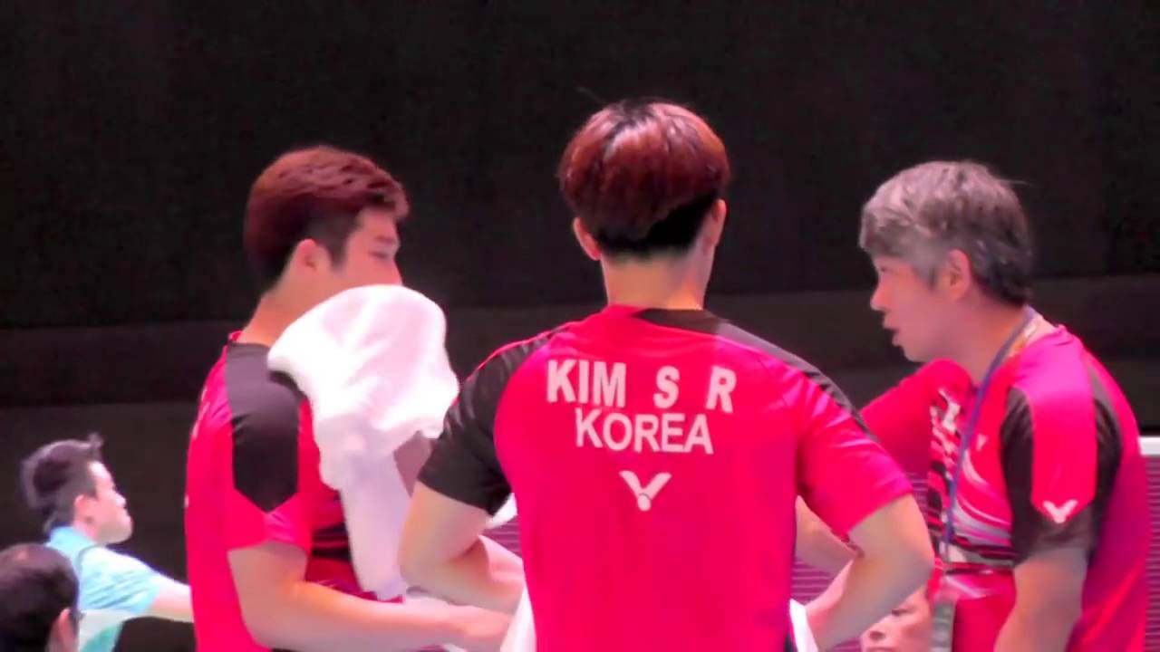 Nice Angle Badminton Hiroyuki Endo / Kenichi Hayakawa (JPN) VS Kim Gi Jung / Kim Sa Rang (