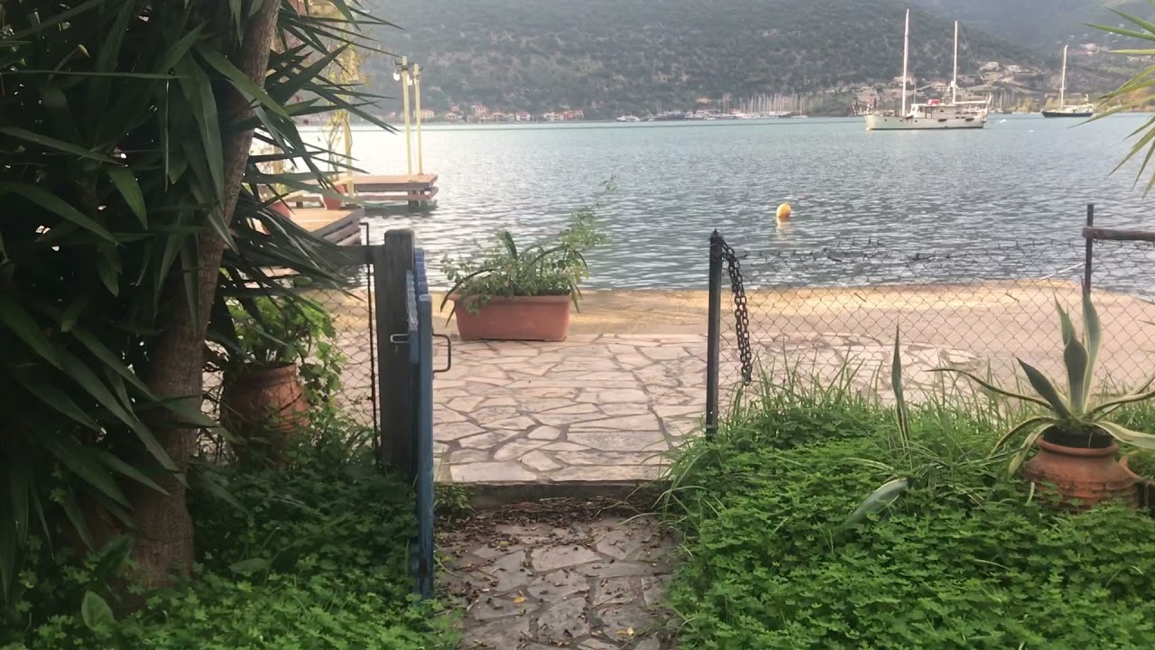 Geni Lefkada, Greece