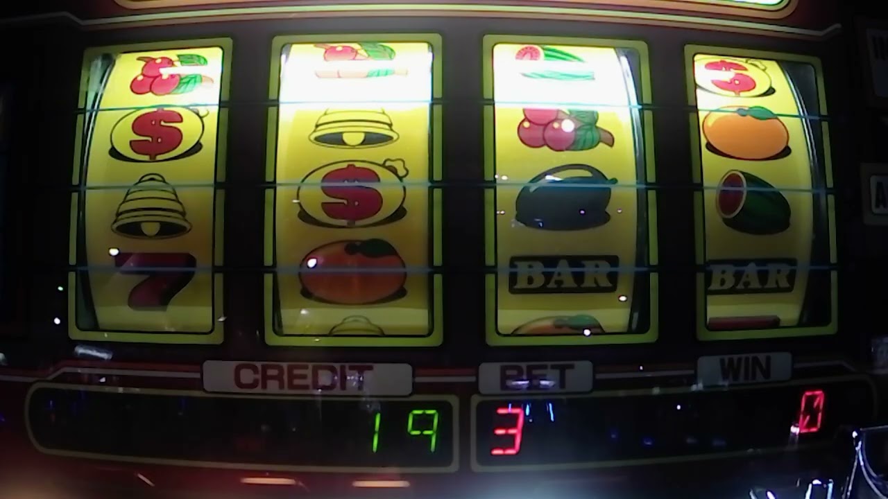 3BETS(MAX)/150CREDITS START PLAY VIDEO - SEGA M4001 #2