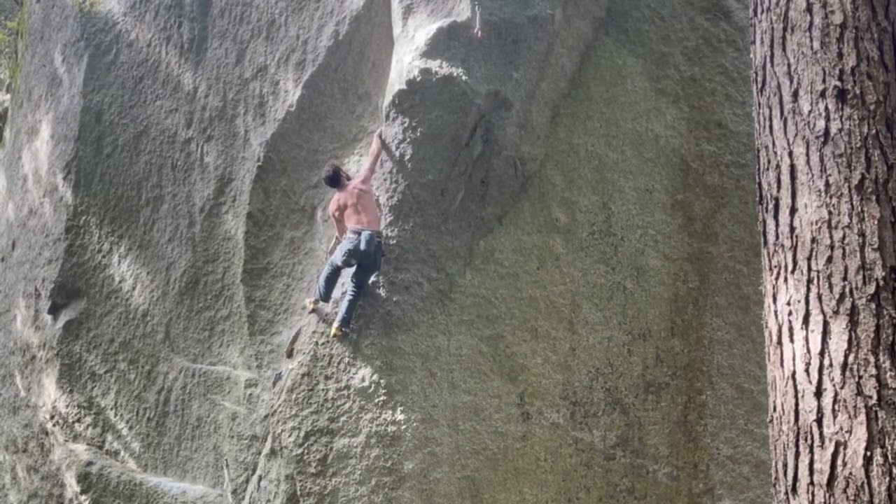 Permanent Waves (5.13d) Squamish