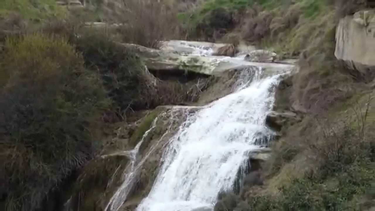 Cascada del rio Ea ( La Rioja )