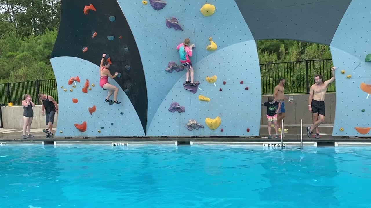 Climbing wall