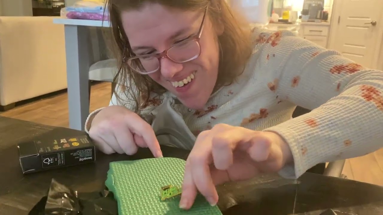 Finishing the 2000s Disney Nostalgia Pin Set at BoxLunch | Kim Possible, That’s So Raven & HSM