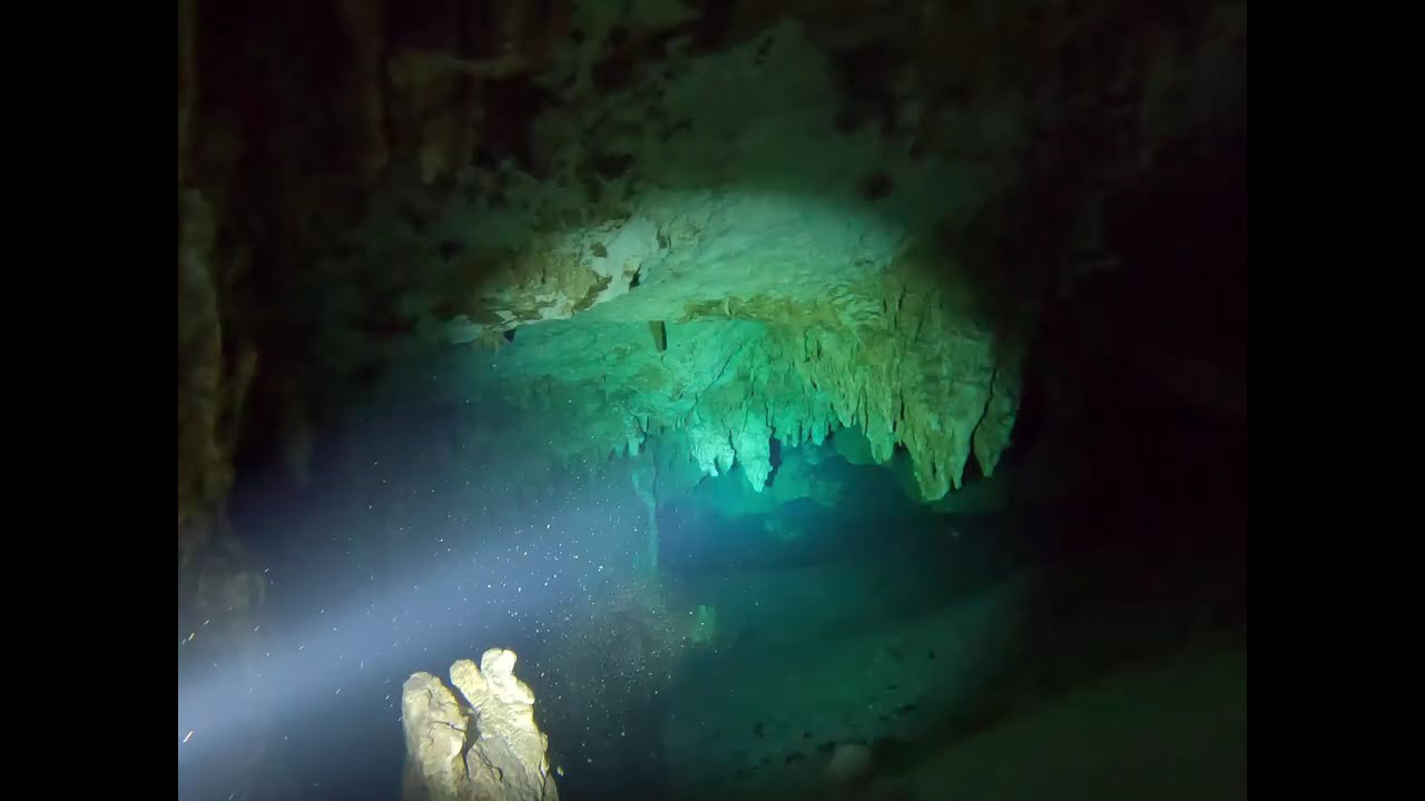 This Cave Dive in Mexico Feels Unreal… (Dos Ojos Cenote)